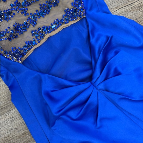 Sherri Hill Elegant Royal Blue Evening Dress - Picture 5 of 6
